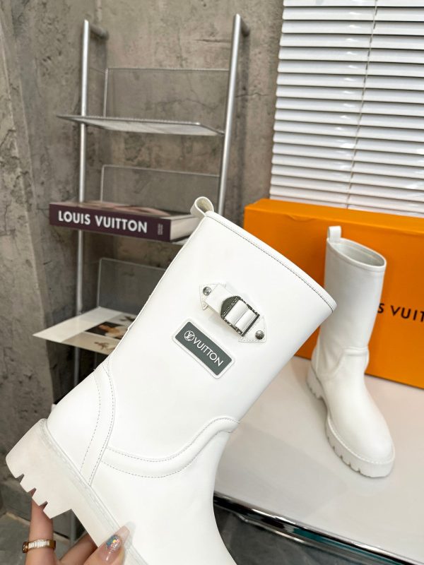 Designer LUV BOOTS 021