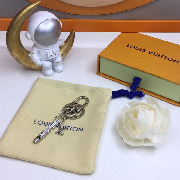 BO – Luxury Edition Keychains LUV 072