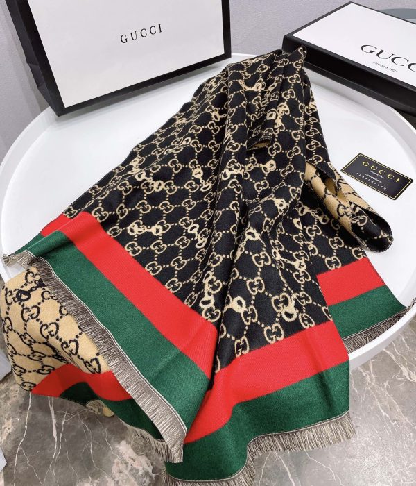 BO – Luxury Edition GCI Scarf 015