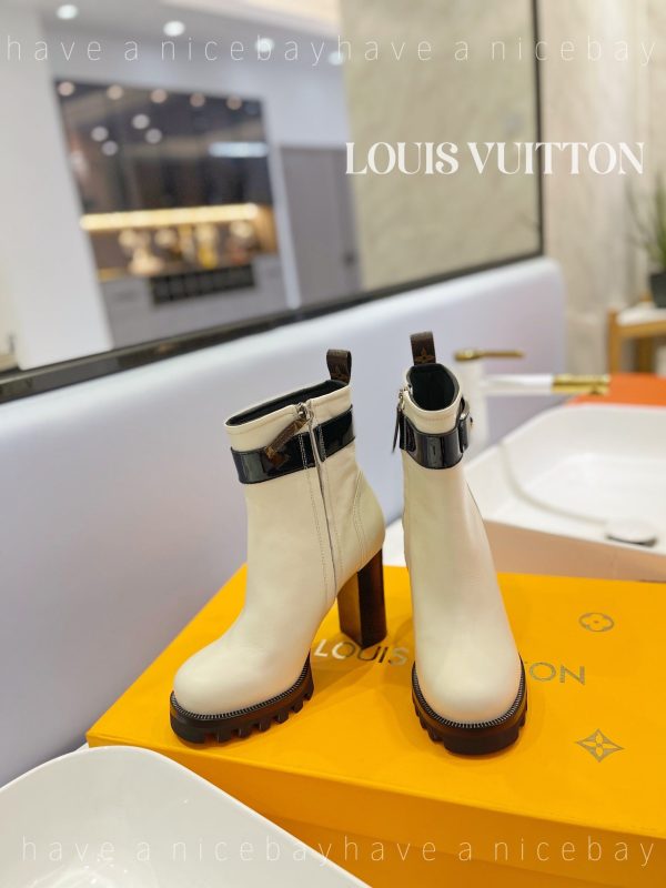 Designer LUV BOOTS 034