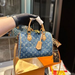 BO – New Luxury Bags LUV 761