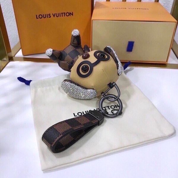 BO – Luxury Edition Keychains LUV 048