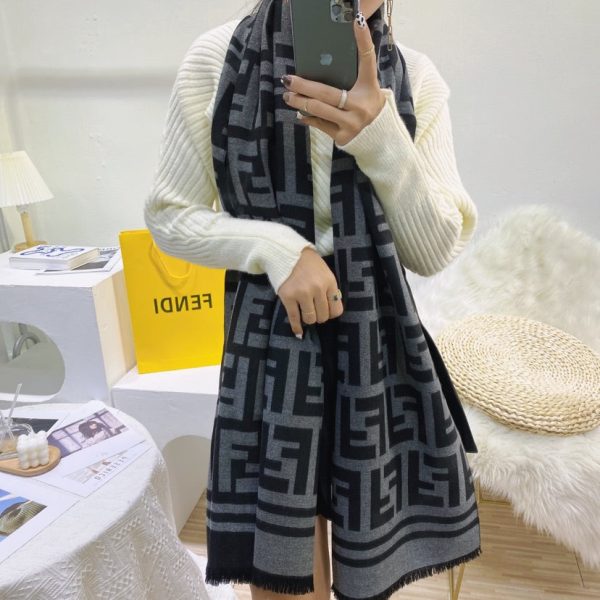 BO – Luxury Edition FEI Scarf 012