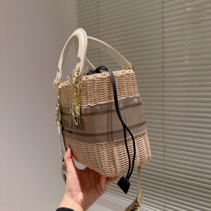 BO – New Luxury Bags DIR 366