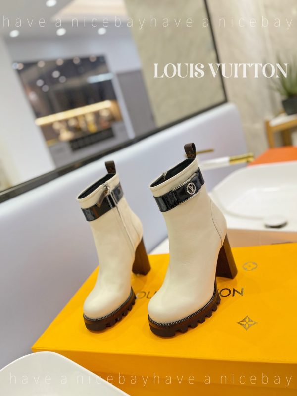 Designer LUV BOOTS 034