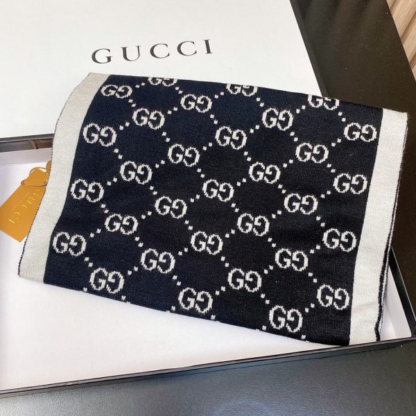 BO – Luxury Edition GCI Scarf 004