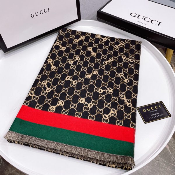 BO – Luxury Edition GCI Scarf 015