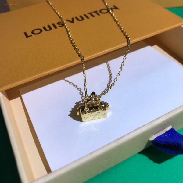 BO – Luxury Edition Necklace LUV031