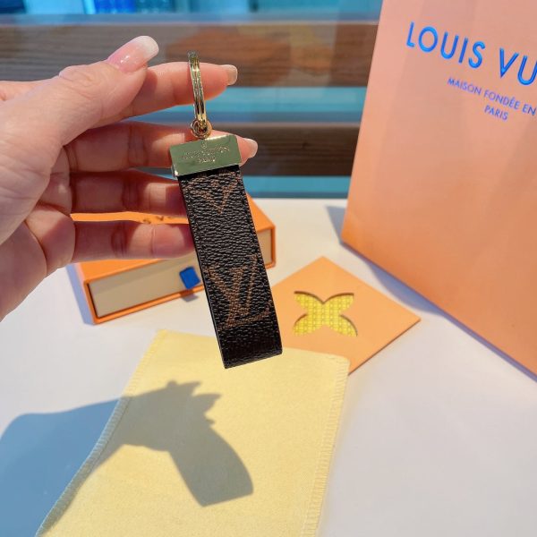 BO – Luxury Edition Keychains LUV 030