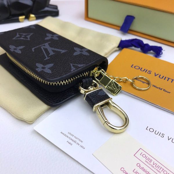 BO – Luxury Edition Keychains LUV 064