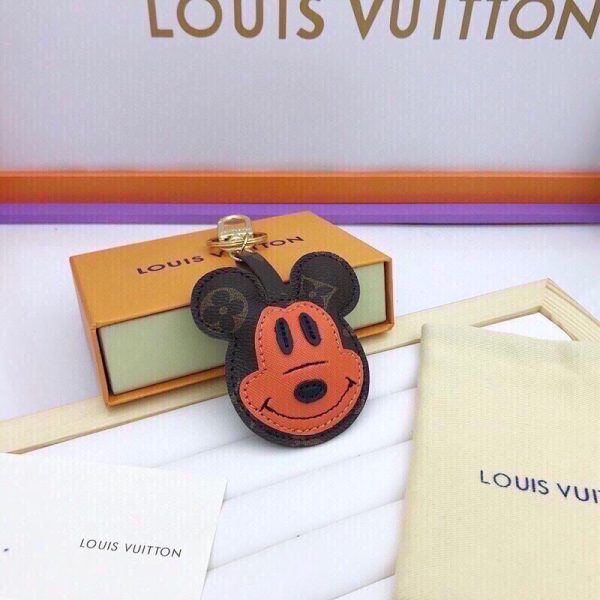 BO – Luxury Edition Keychains LUV 054