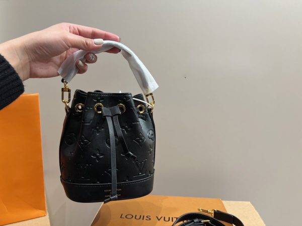 BO – New Luxury Bags LUV 755