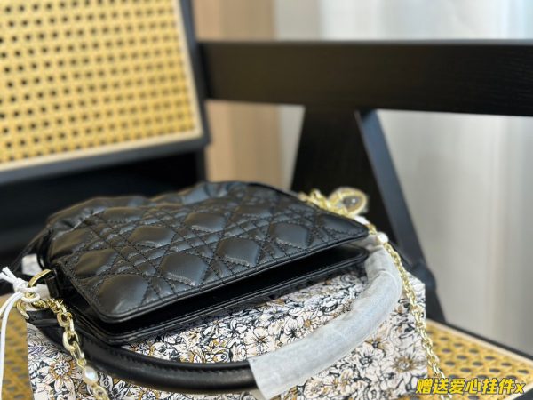 BO – New Luxury Bags DIR 365