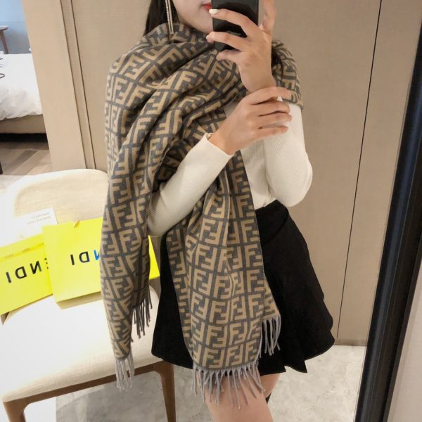 BO – Luxury Edition FEI Scarf 014