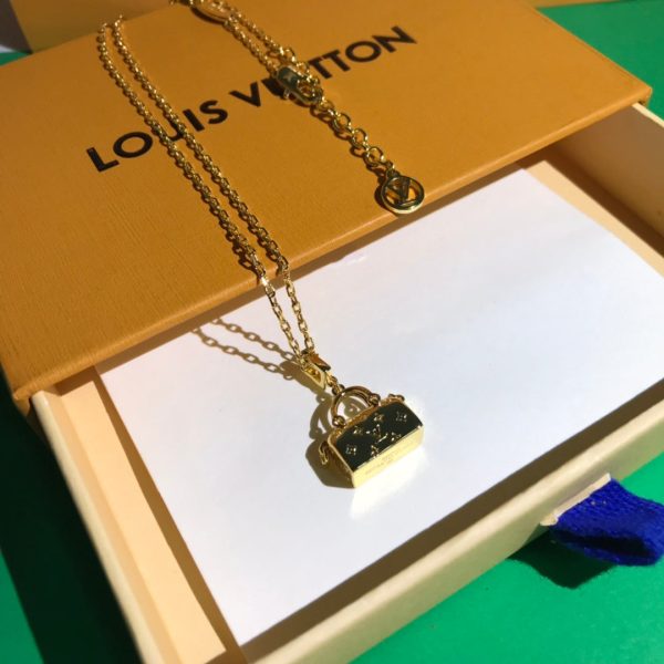 BO – Luxury Edition Necklace LUV027