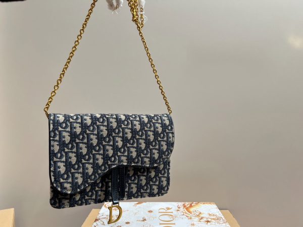 BO – New Luxury Bags DIR 359