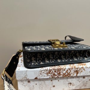 BO – New Luxury Bags DIR 364