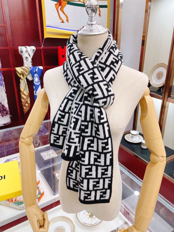 BO – Luxury Edition FEI Scarf 004