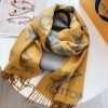 BO – Luxury Edition LUV Scarf 006