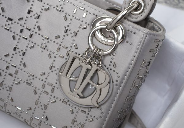 BO – Luxury Edition Bags DIR 231