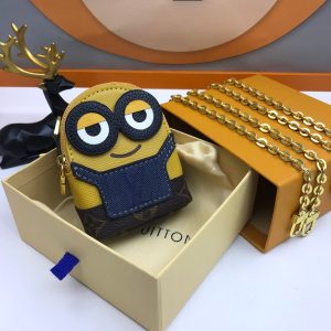 BO – Luxury Edition Keychains LUV 062