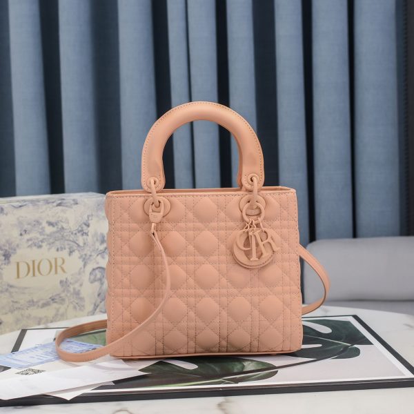 BO – Luxury Edition Bags DIR 221