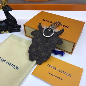 BO – Luxury Edition Keychains LUV 080