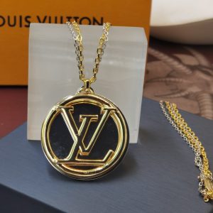 BO – Luxury Edition Necklace LUV030