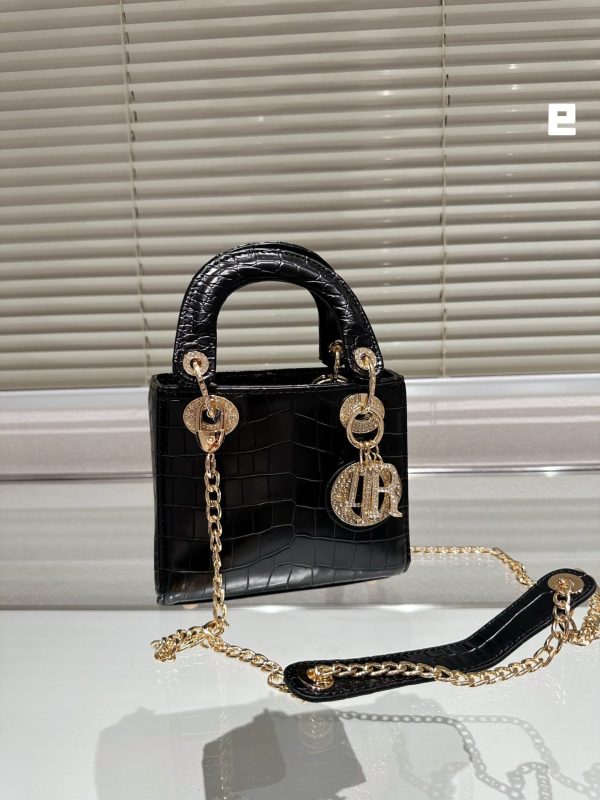 BO – New Luxury Bags DIR 369