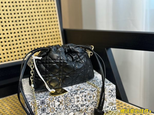 BO – New Luxury Bags DIR 365