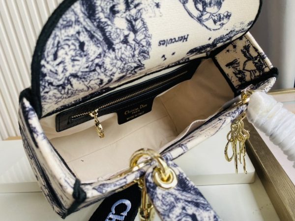 BO – Luxury Edition Bags DIR 288