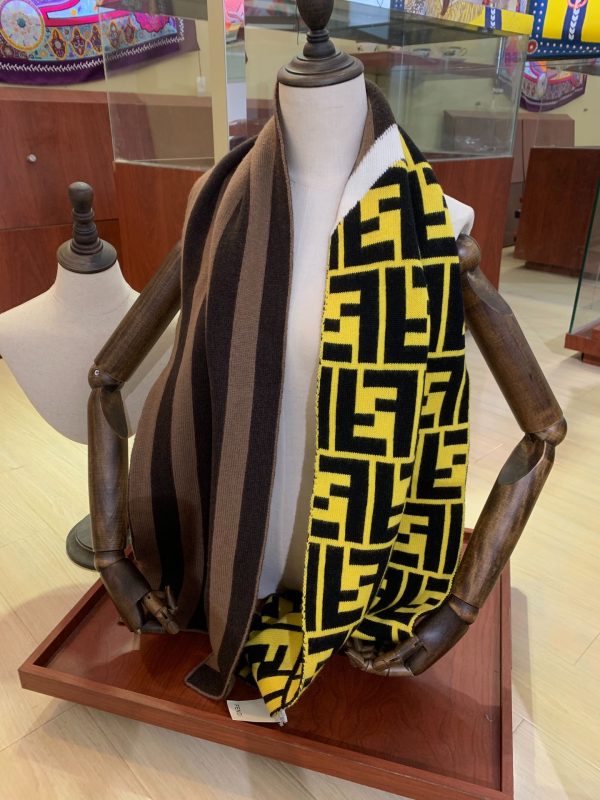 BO – Luxury Edition FEI Scarf 008