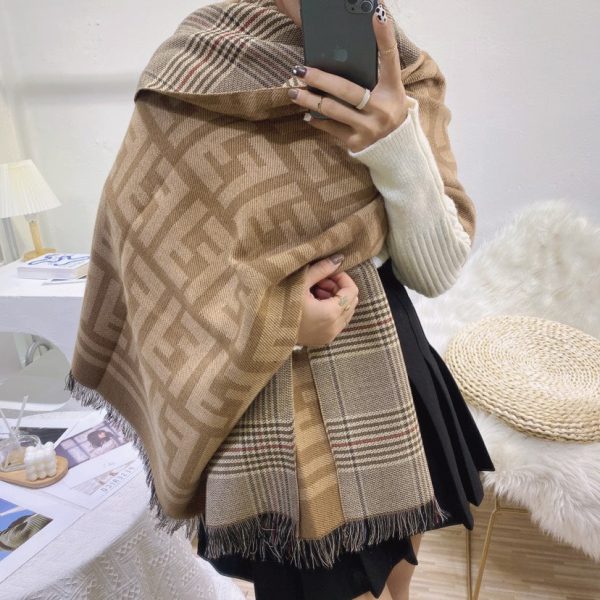 BO – Luxury Edition FEI Scarf 019