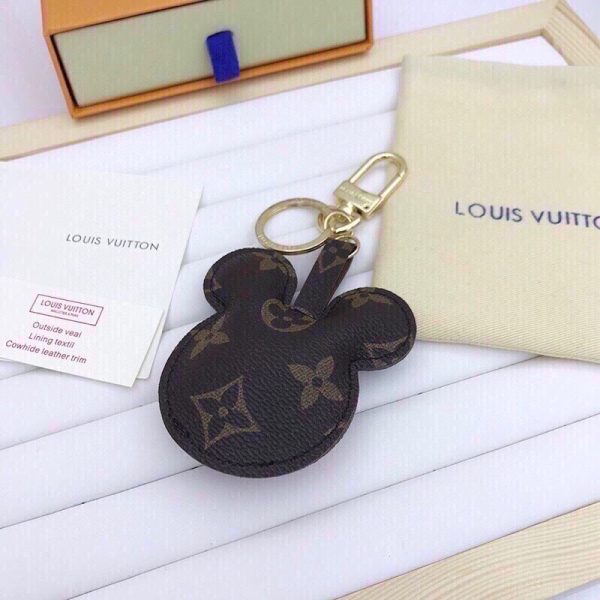 BO – Luxury Edition Keychains LUV 055