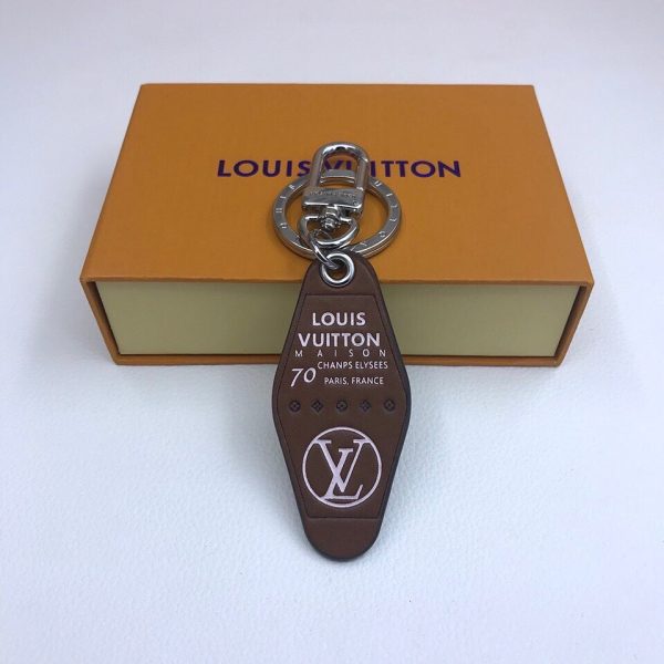 BO – Luxury Edition Keychains LUV 008