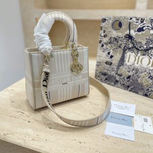 BO – Luxury Edition Bags DIR 330