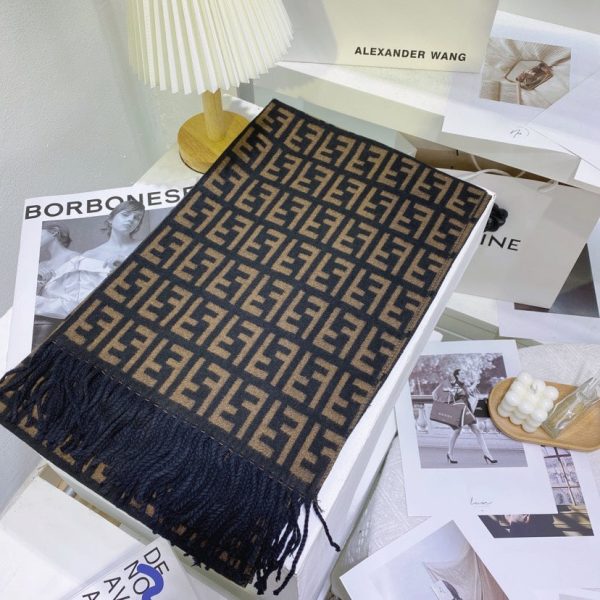 BO – Luxury Edition FEI Scarf 018