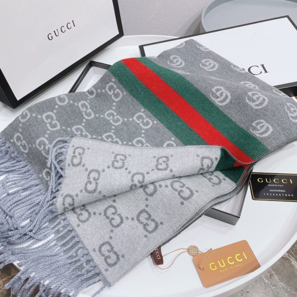 BO – Luxury Edition GCI Scarf 021