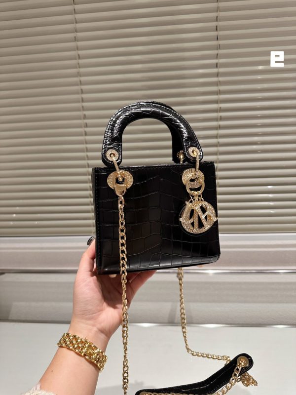 BO – New Luxury Bags DIR 369