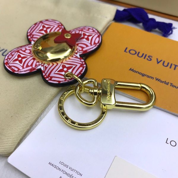 BO – Luxury Edition Keychains LUV 018