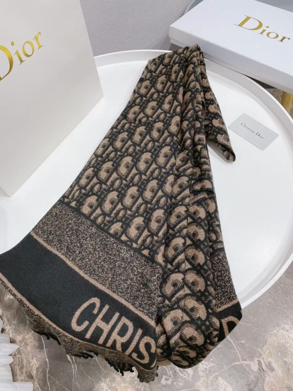 BO – Luxury Edition DIR Scarf 001