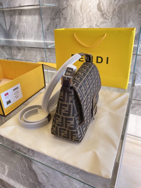 BO – Luxury Edition Bags FEI 201