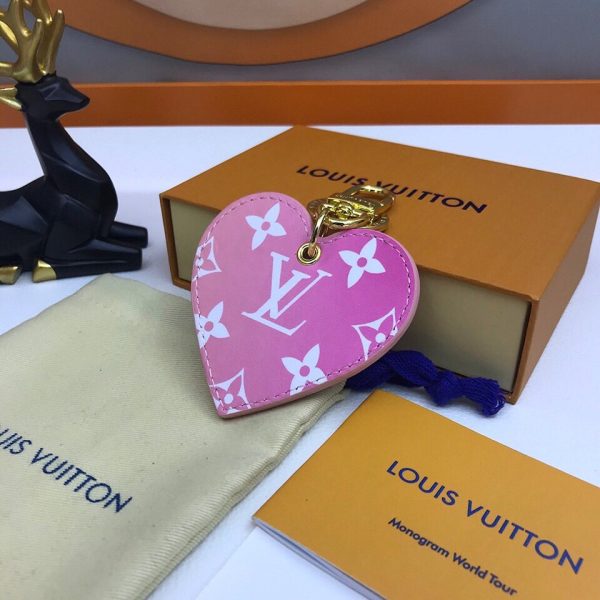 BO – Luxury Edition Keychains LUV 010