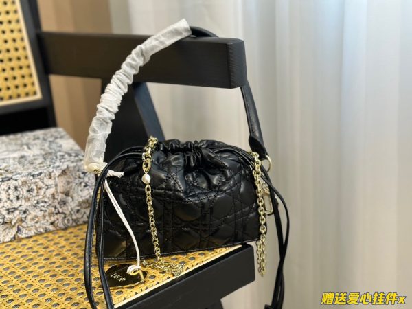 BO – New Luxury Bags DIR 365