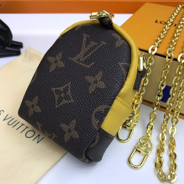 BO – Luxury Edition Keychains LUV 062