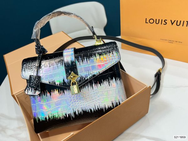 BO – Luxury Bags LUV 560