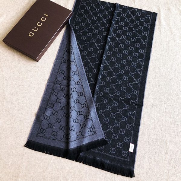 BO – Luxury Edition GCI Scarf 011