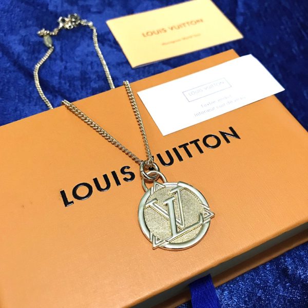 BO – Luxury Edition Necklace LUV026