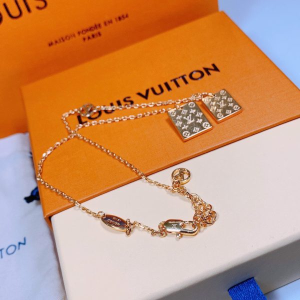 BO – Luxury Edition Necklace LUV018