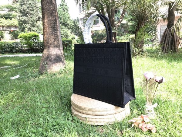 BO – Luxury Edition Bags DIR 253